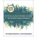 Portada de "Veganomicon" de Isa Chandra Moskowitz con un diseño de follaje verde adornado.