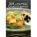 Portada de "101 Recetas Crudiveganas" de Ana Moreno, adornada con frutas y una flor.