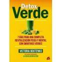 Portada del libro: “Detox Verde” con un batido verde, promoviendo la salud y la revitalización en español.