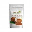 Bolsa de azúcar de coco SaludViva, endulza naturalmente con cocos en el frente.