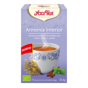 Caja de Yogi Tea con una taza de té, etiquetada "Armonia Interior", con melisa y hierbas.