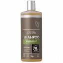 Botella de 500 ml de champú de romero para cabello fino, con ingredientes naturales.