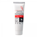 Tubo de pasta de dientes ecológica Urtekram Árbol de Té, 75 ml, envase ecológico y cruelty free.