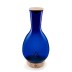 Base de madera con la Jarra Fruit of Life de Vitbot colocada encima