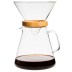 Cafetera de goteo de vidrio con aro de bambú y capacidad para 10 tazas de café.