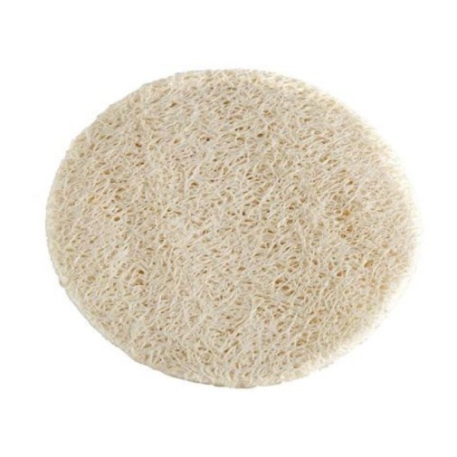 primer plano de 1 disco para peeling facial de lufa de Croll and Denecke