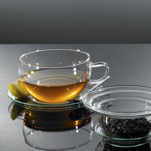 Taza de té TEA TIME con platillo y su tapa destapada