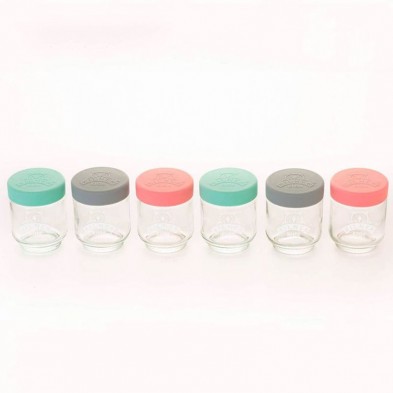 Todos los tarros de vidrio de 190 ml Kilner Kids en fila