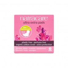 Packaging de cartón reciclado de color rosa con tinta vegetal de las compresas ultra extra regular con alas Natracare