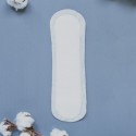 Compresas Maxi Noches Naturales Natracare abiertas por completo para que puedas ver como son