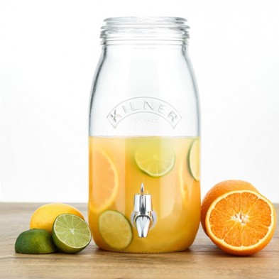 Jugos cítricos en el dispensador de bebidas de vidrio con grifo de polipropileno redondo con tapa 3L Kilner