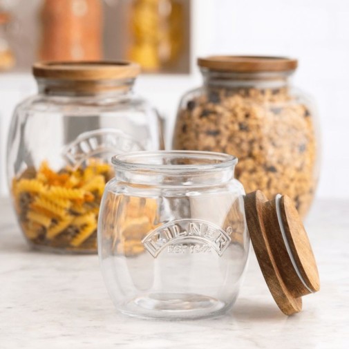 Tarro vidrio con tapa de madera acacia 0,85 litros Kilner vacío con la tapa apoyada