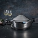 La Olla a Presión Duromatic Hotel con asas Kuhn Rikon de 5 litros sobre una encimera con su tapa cerrada