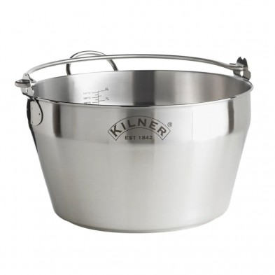 Olla para mermeladas Kilner de acero inoxidable con asa y marcas de medición en el interior.