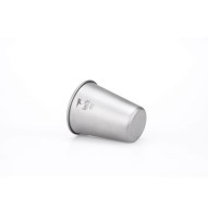 Vaso de titanio 350 ml Keith en posición horizontal