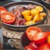 Carne y tomate en el Plato de titanio 200 ml Keith
