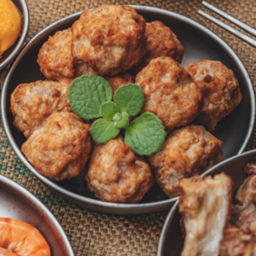 Albóndigas grandes en el plato de 400 ml de titanio de Keith