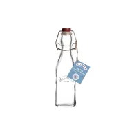 Botella de Vidrio Clip Top Cuadrada 250 ml Kilner sobre fondo blanco con etiqueta azul informativa de Kilner