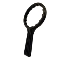 Foto en vertical de la Llave de apertura y cierre para el filtro Sanuno Carbonit Classic y Basic