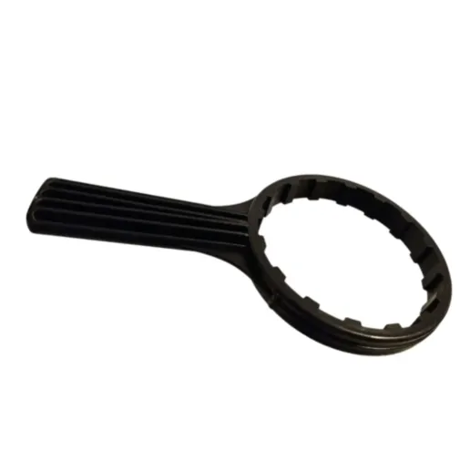 Foto horizontal del detalle dentado de la llave de apertura y cierre para Sanuno Basic y Classic Carbonit