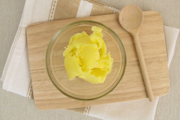Ghee: mantequilla clarificada. Propiedades, Usos y Beneficios.